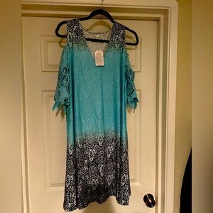 Gorgeous brand new women’s dress